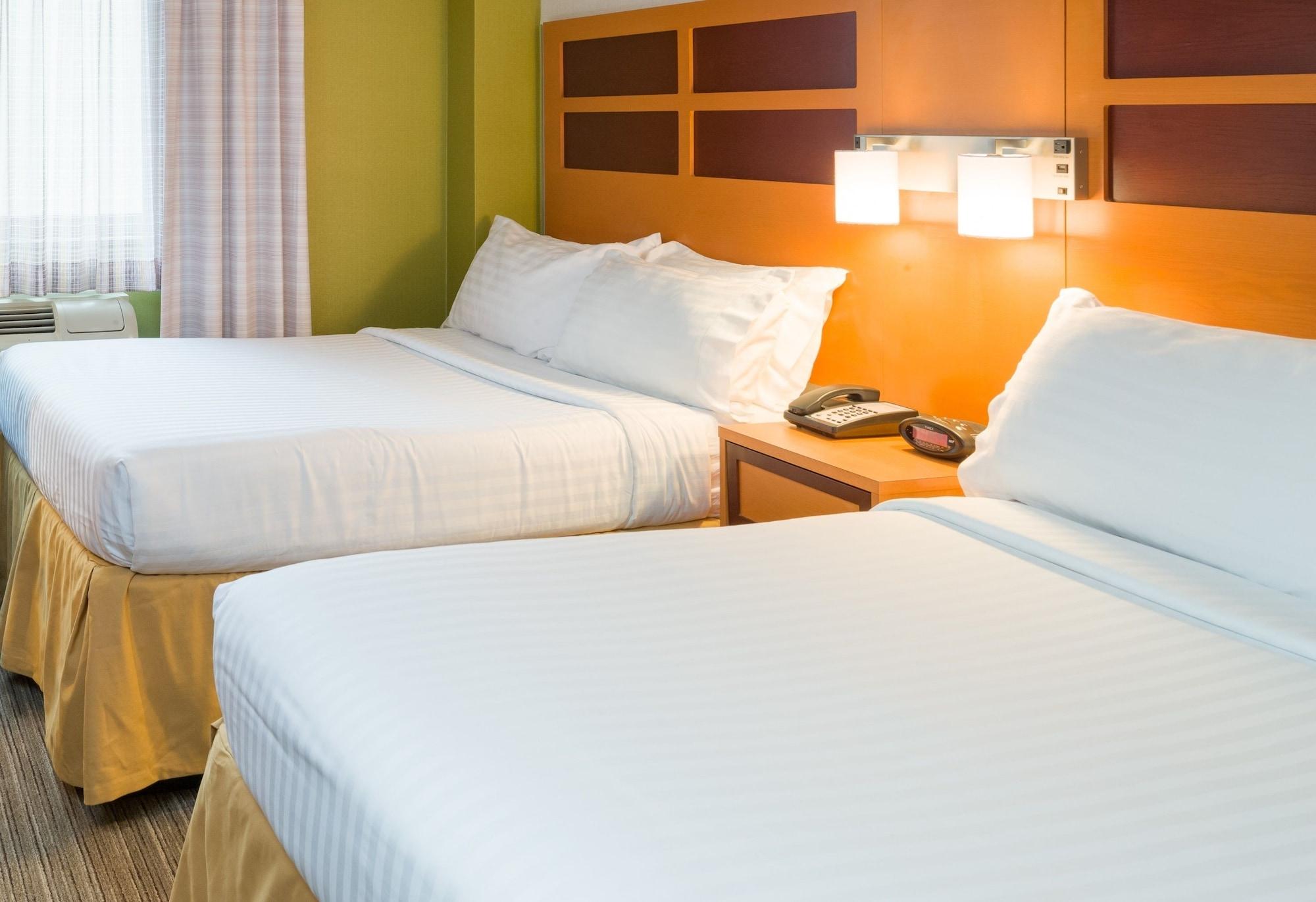 Holiday Inn Express - Times Square, An Ihg Hotel Νέα Υόρκη Εξωτερικό φωτογραφία